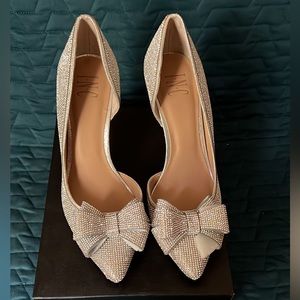 International concepts (Inc) Karee Bling Bow d’Orsay Pumps |Beautiful and Formal